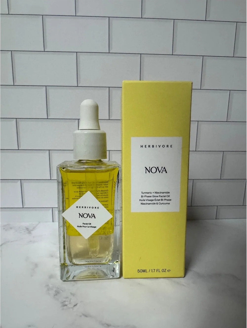 Herbivore NOVA Turmeric + Niacinamide Bi-Phase Glow Facial Oil 50mL